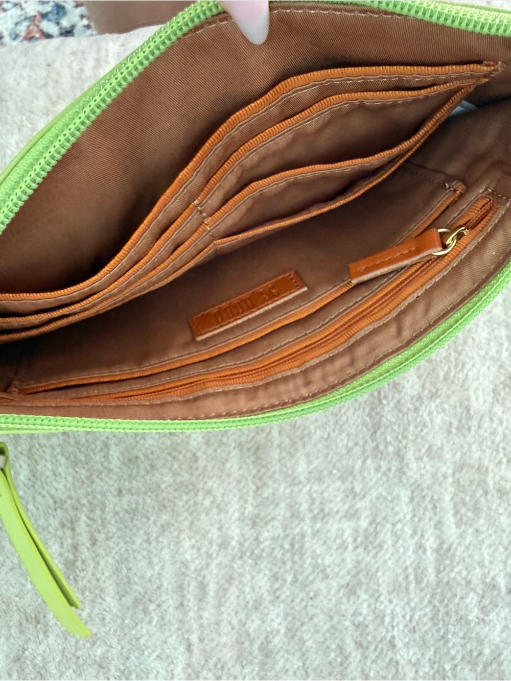 NWT Hobo Wristlet Wallet - Picture 3 of 4